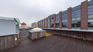 svaerm agentur dachterrasse 1 300x169