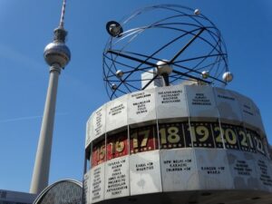 Alexanderplatz Berlin City Tour