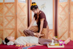 Traditionelle Thaimassage ohne Oel 300x200