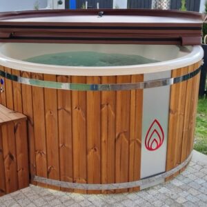 outdoor whirlpool 300x300