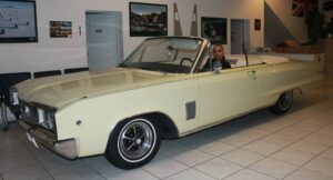 Abi mit Oldtimer 300x162